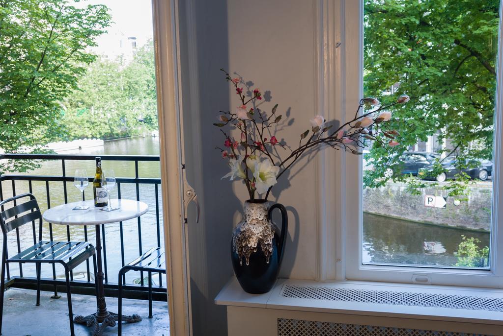 Tulipa Amsterdam Exterior photo